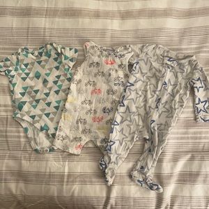 Lot of 3 Aden Anais Girl Boy Rompers Sleepers